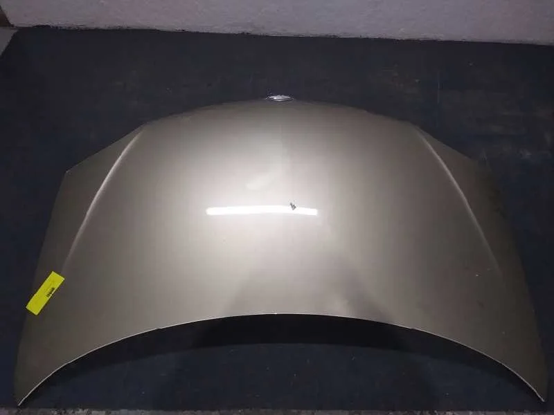 Capot para Nissan Primera Berlina (P12)