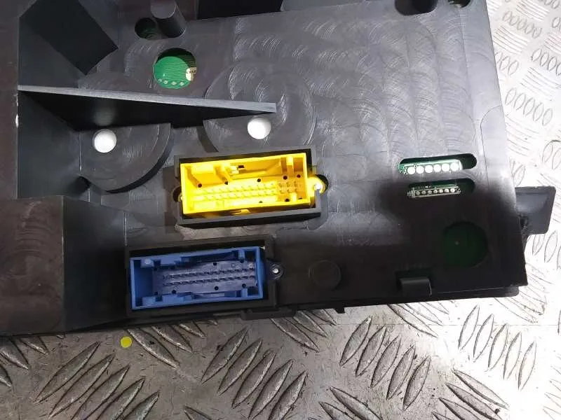 Cuadro Instrumentos para Nissan Primera Berlina (P12)