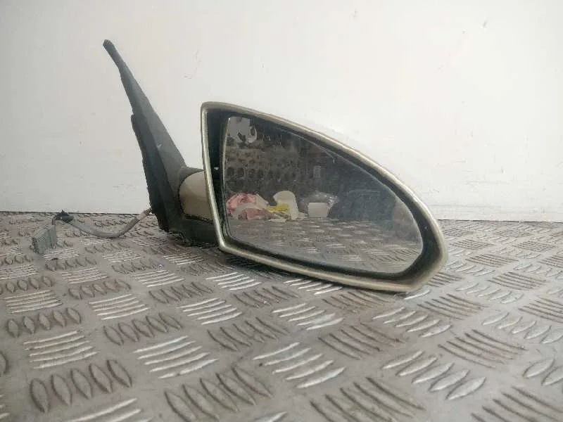 Retrovisor Derecho para Nissan Primera Berlina (P12)
