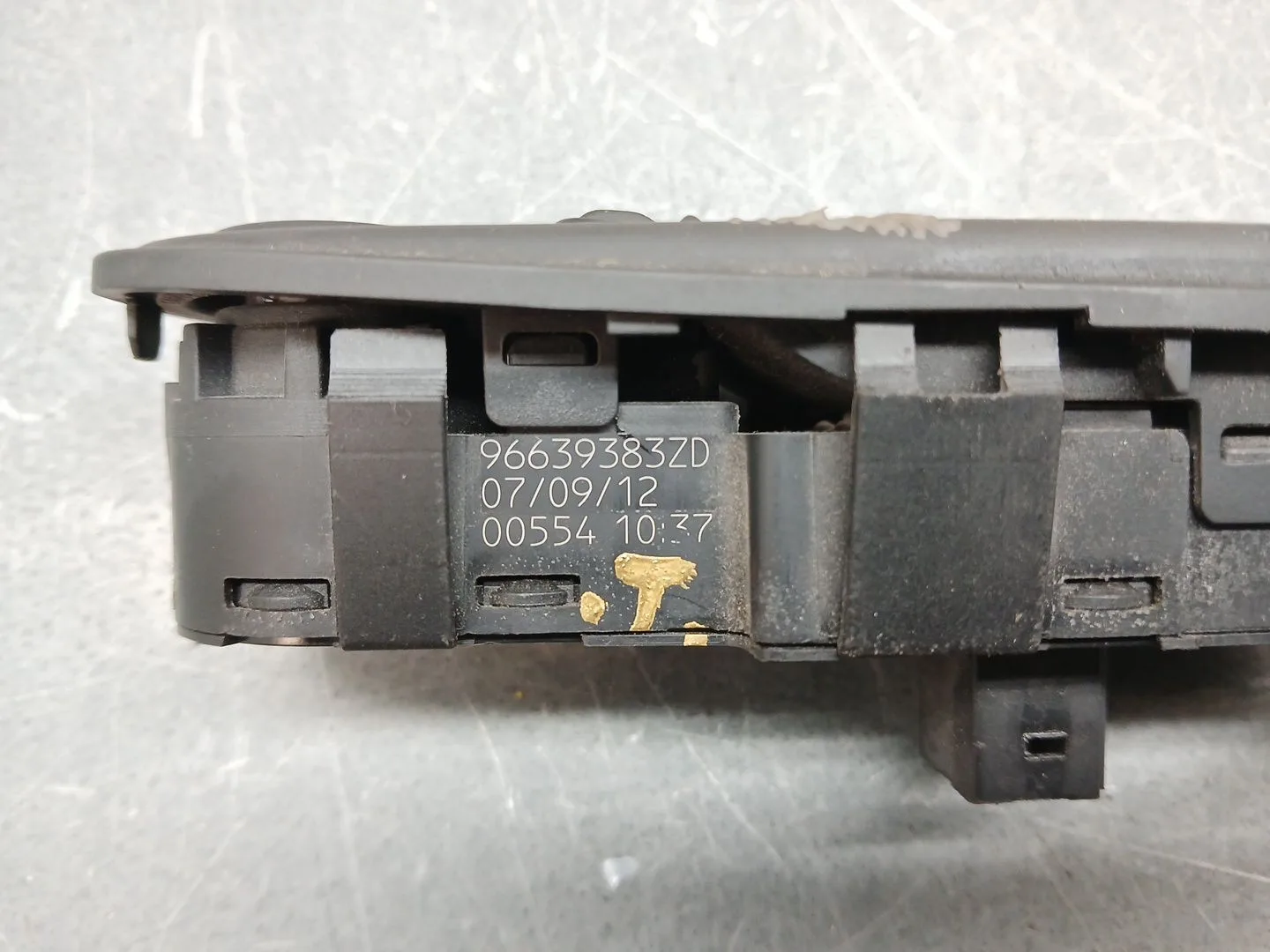 Mando Elevalunas Delantero Izquierdo para Citroën C4 Grand Picasso
