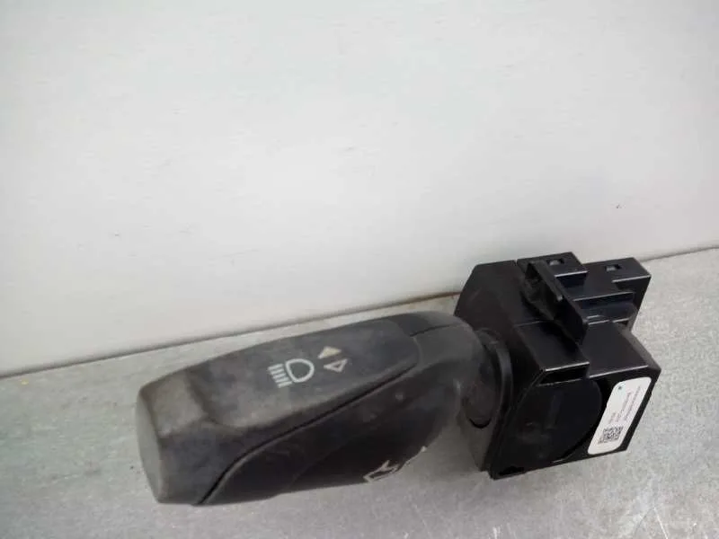 Mando Intermitentes para Ford Focus Lim. (Cb8)