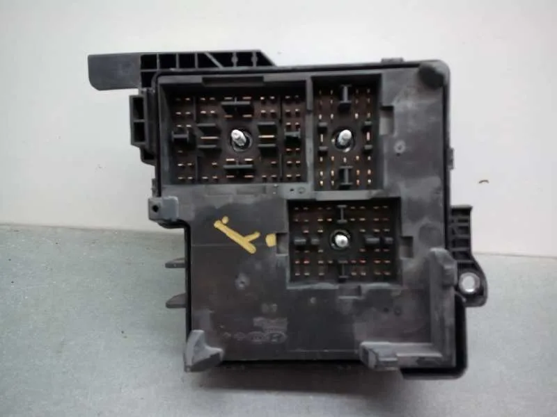 Caja Reles / Fusibles para Hyundai I30
