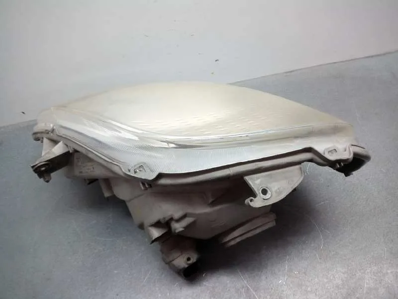 Faro Derecho para Opel Vivaro