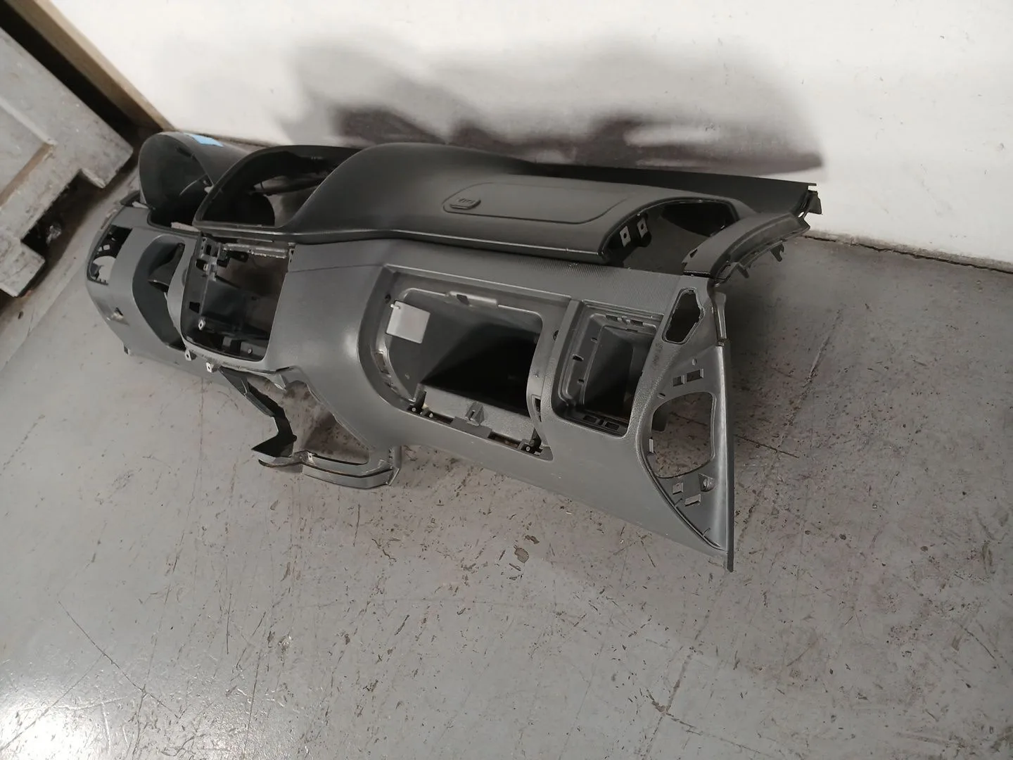 Salpicadero para Mercedes-Benz Vito Caja Cerrada 6.03 ->