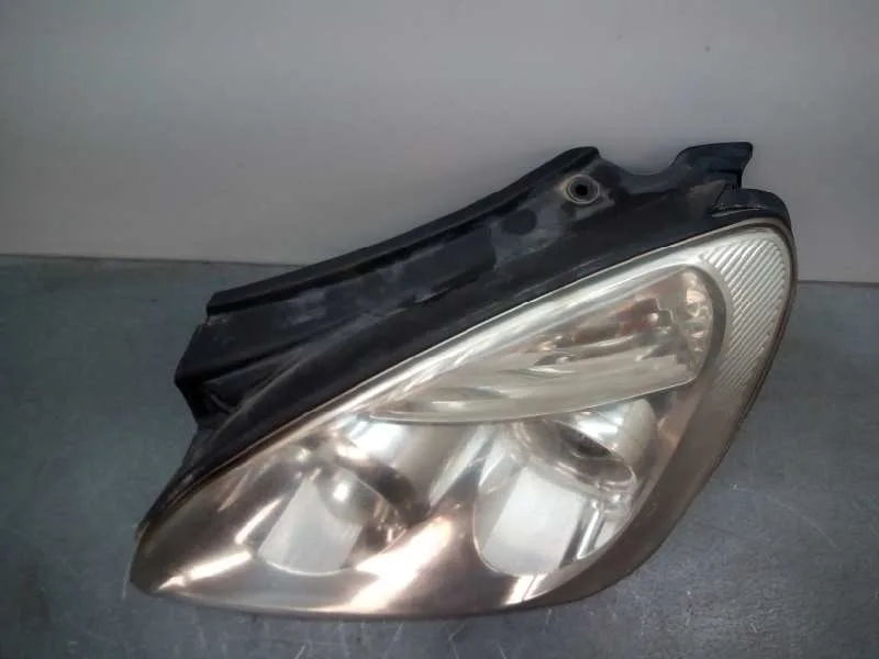 Faro Izquierdo para Kia Carens (Un)