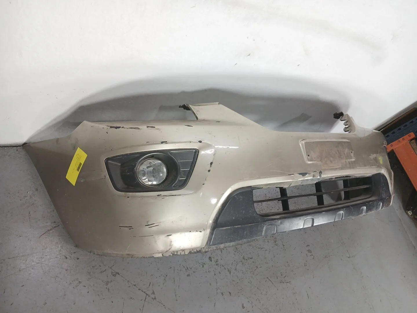 Paragolpes Delantero para Kia Carens (Un)