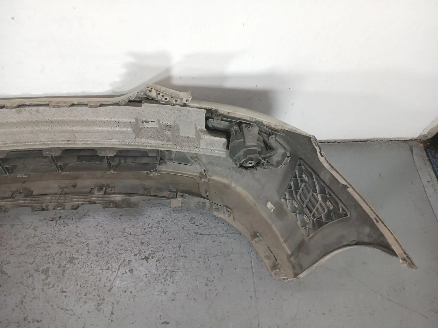 Paragolpes Delantero para Kia Carens (Un)