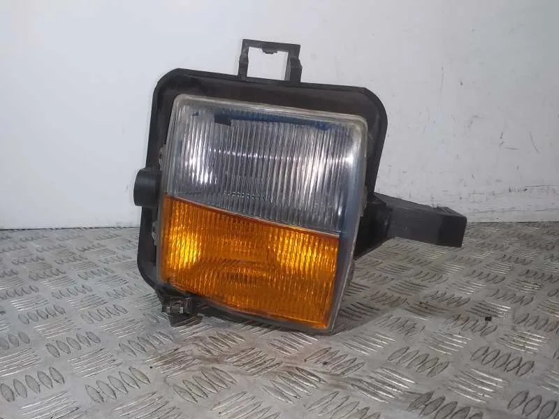 Faro Antiniebla Derecho para Cadillac Cts
