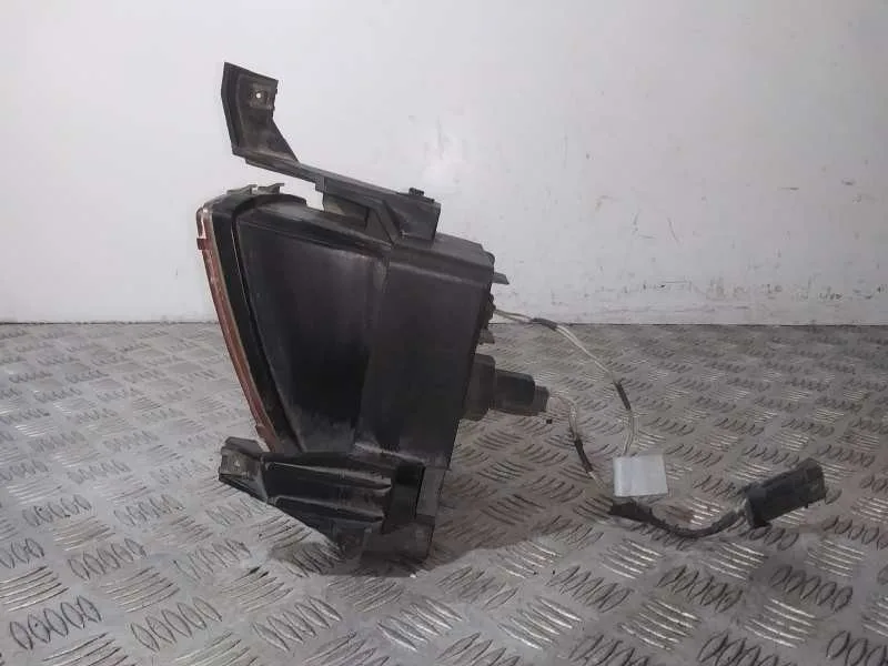 Faro Antiniebla Derecho para Cadillac Cts