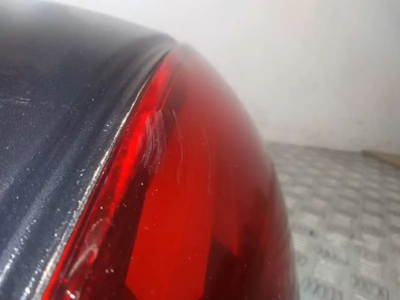 Piloto Trasero Derecho para Peugeot 208