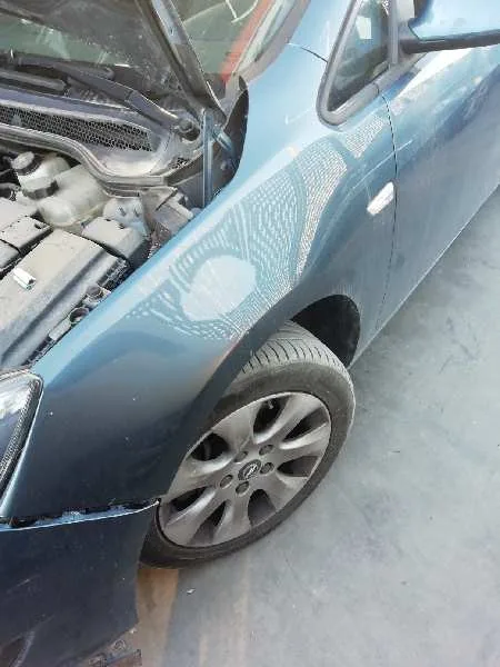 Aleta Delantera Izquierda para Opel Astra J Lim.