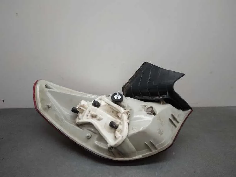 Piloto Trasero Derecho para Opel Astra J Lim.