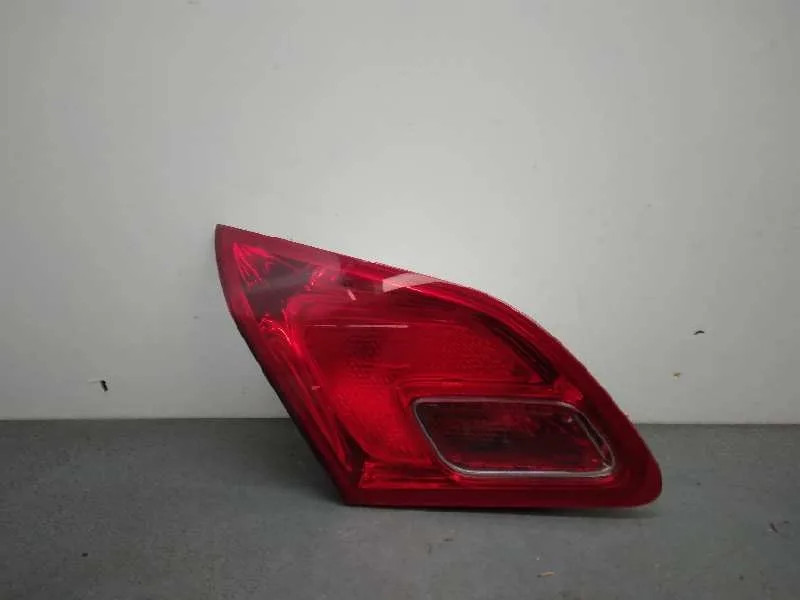 Piloto Trasero Izquierdo Interior para Opel Astra J Lim.
