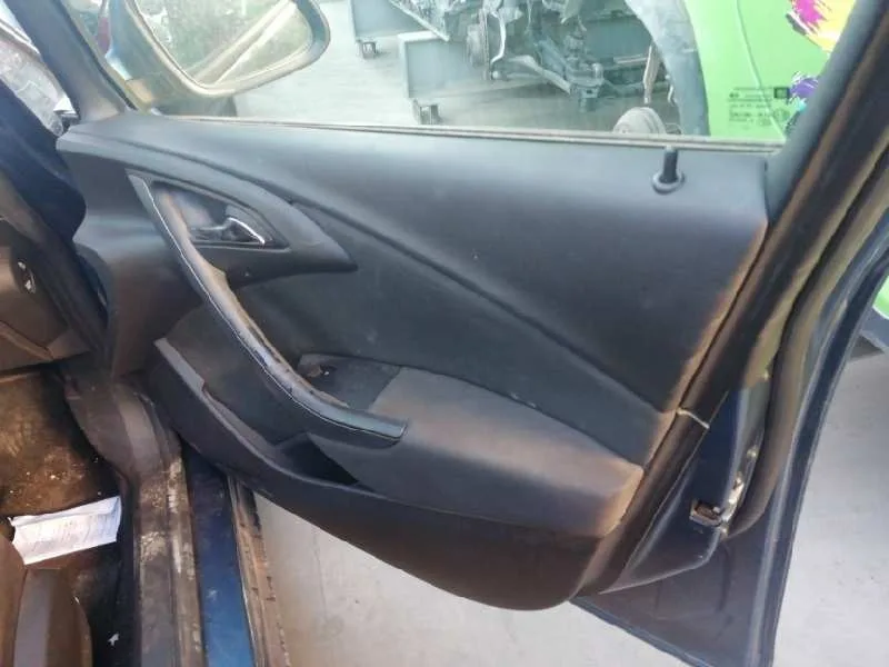 Guarnecido Puerta Delantera Derecha para Opel Astra J Lim.