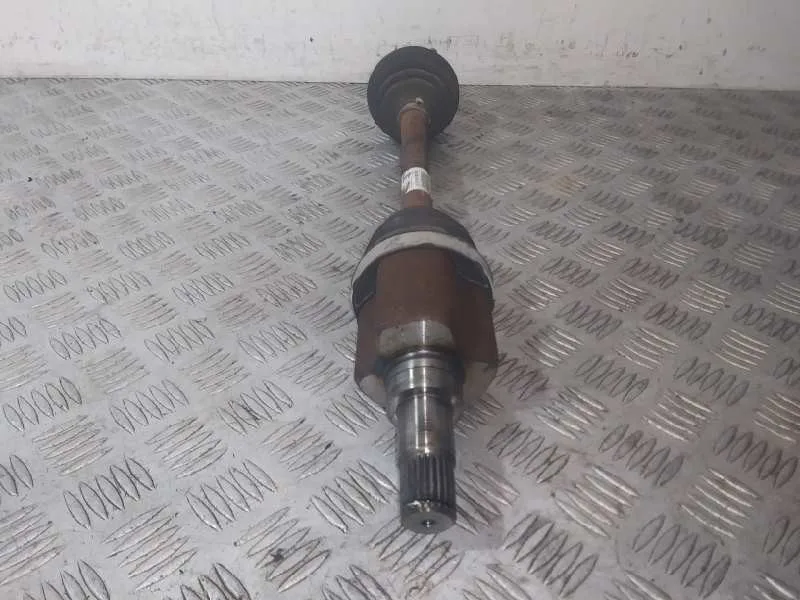 Transmision Delantera Izquierda para Ford Puma