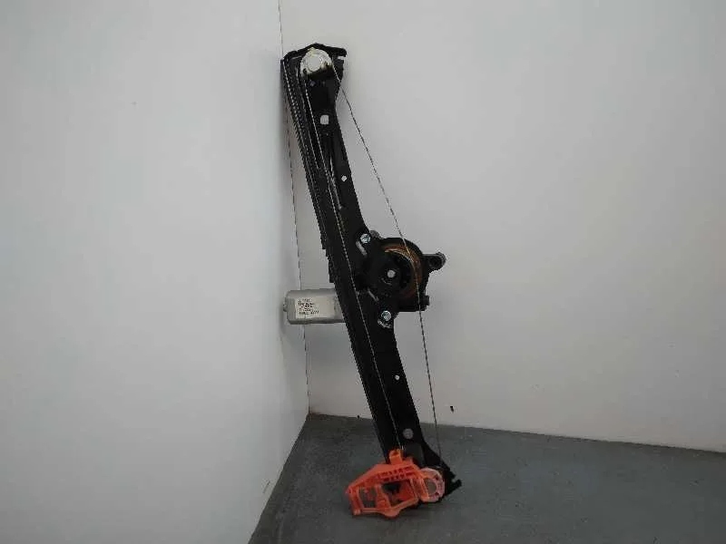 Elevalunas Delantero Izquierdo para Lancia Delta (181)
