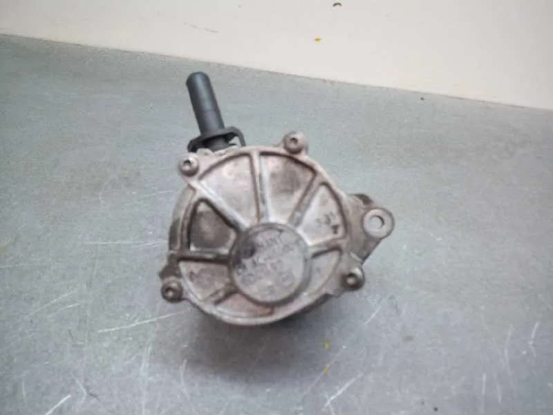 Depresor Freno / Bomba Vacio para Mercedes-Benz Sprinterii Caja Cerrada (Desde 01.06)