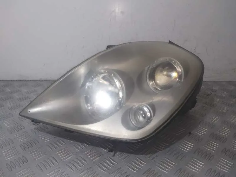 Faro Izquierdo para Ssangyong Rexton