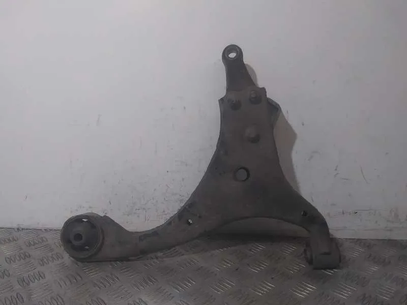 Brazo Suspension Inferior Delantero Izquierdo para Kia Carens (Un)