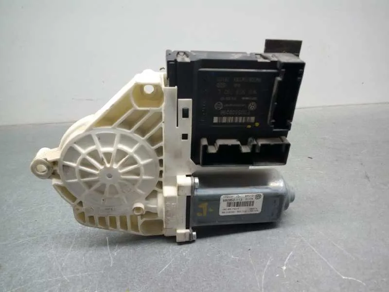 Motor Elevalunas Delantero Derecho para Volkswagen Passat Berlina (3C2)