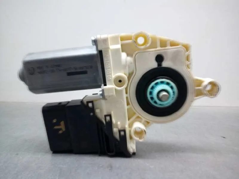 Motor Elevalunas Trasero Derecho para Volkswagen Jetta (1K2)