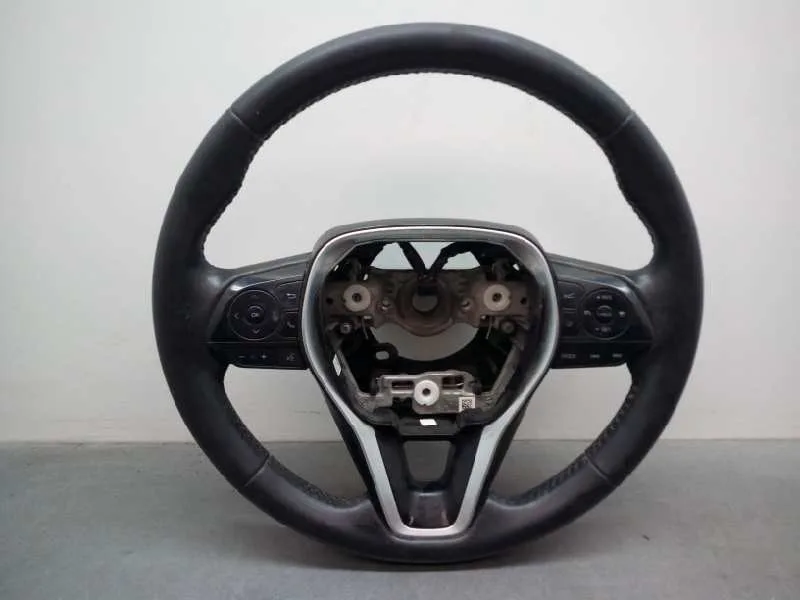 Volante para Toyota Corolla (E18)