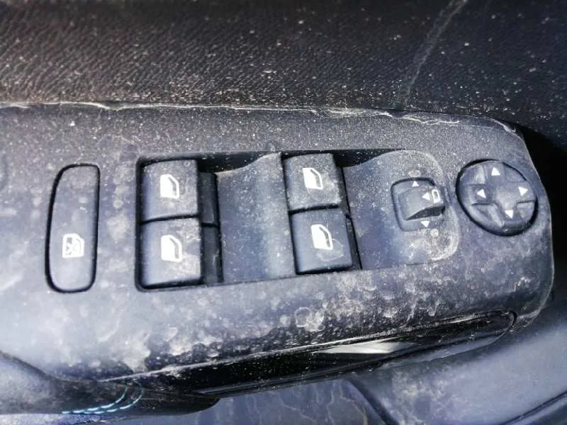 Mando Elevalunas Delantero Izquierdo para Citroën C5 Aircross