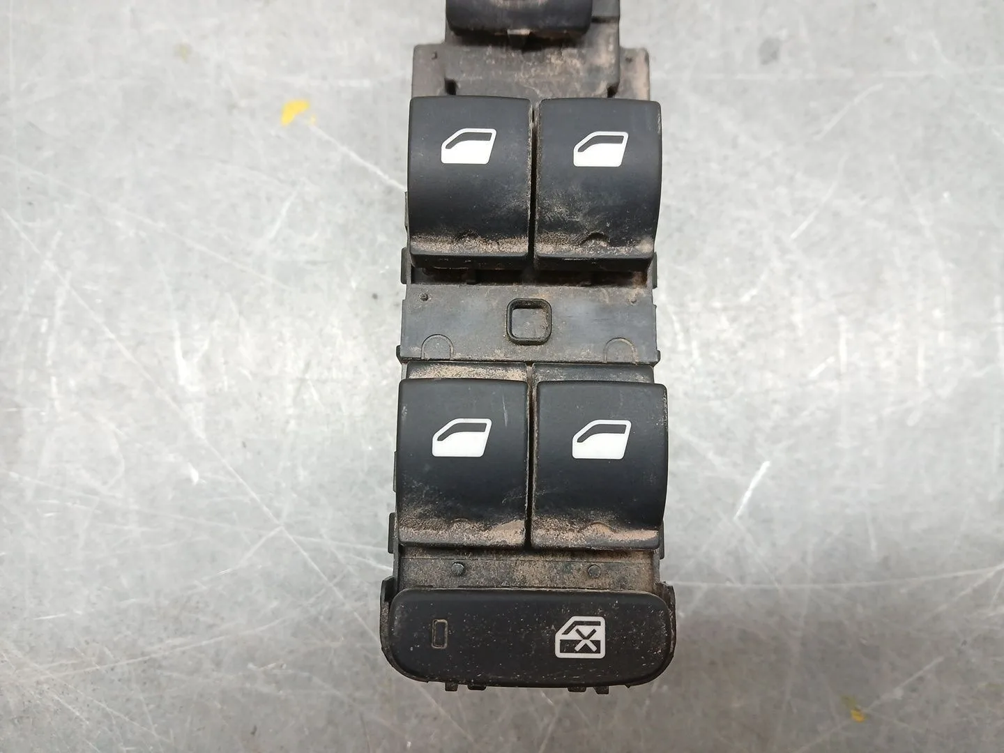 Mando Elevalunas Delantero Izquierdo para Citroën C5 Aircross