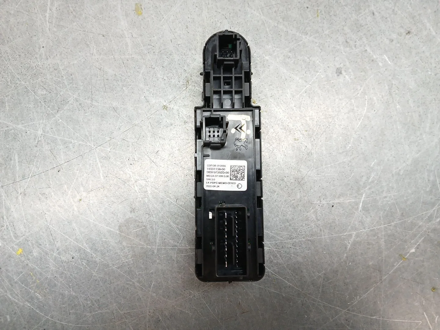 Mando Elevalunas Delantero Izquierdo para Citroën C5 Aircross