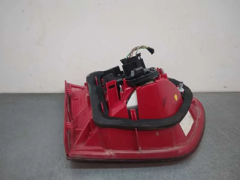Piloto Trasero Derecho Interior para Seat Ibiza St (6J8)