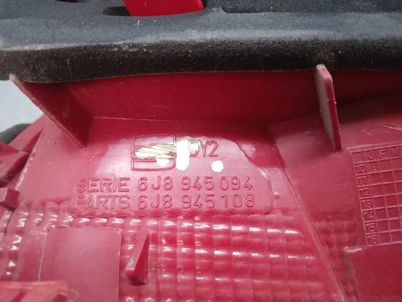Piloto Trasero Derecho Interior para Seat Ibiza St (6J8)