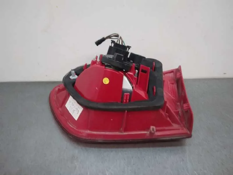 Piloto Trasero Izquierdo Interior para Seat Ibiza St (6J8)