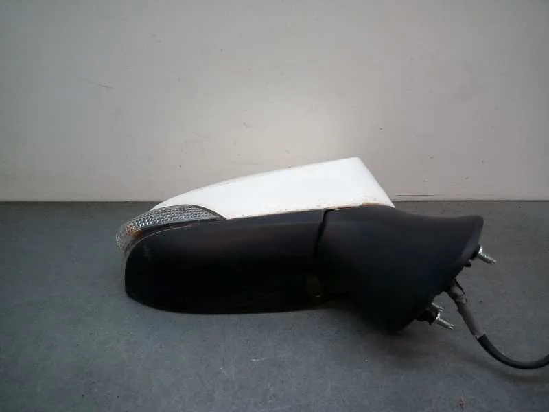 Retrovisor Derecho para Toyota Avensis Touring Sports