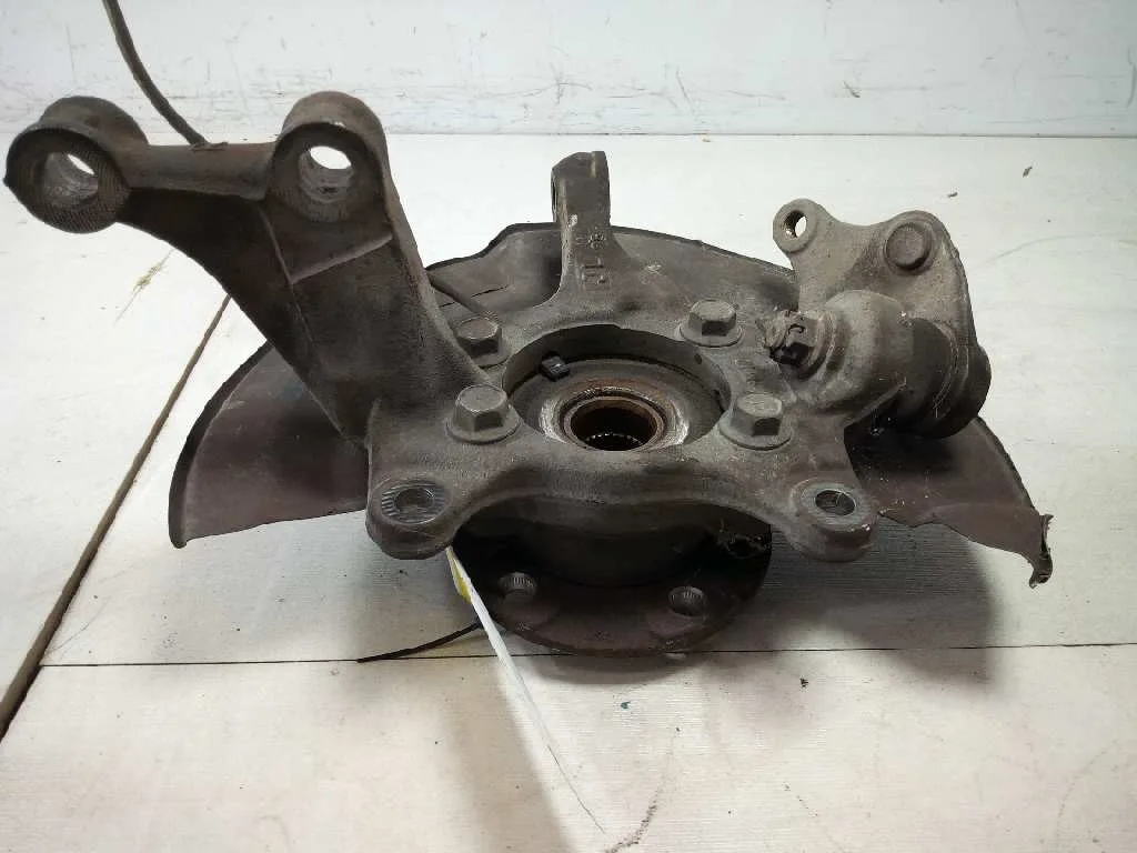 Mangueta Delantera Derecha para Toyota Avensis Touring Sports