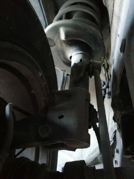 Amortiguador Delantero Derecho para Toyota Avensis Touring Sports