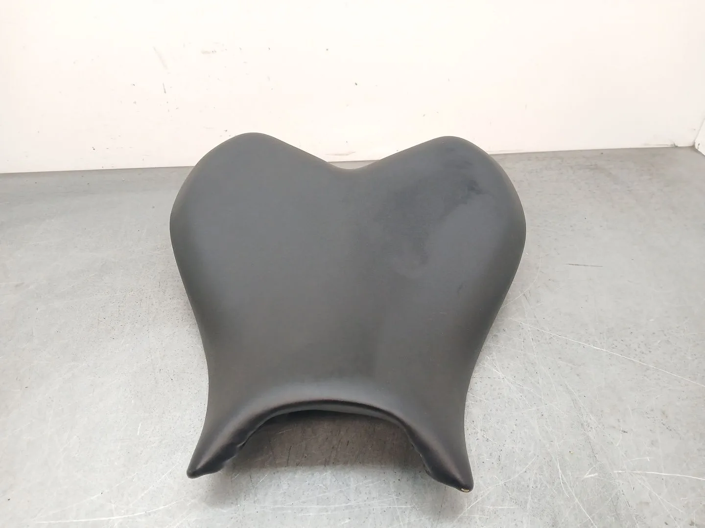 Asiento Delantero Izquierdo para Yamaha R7