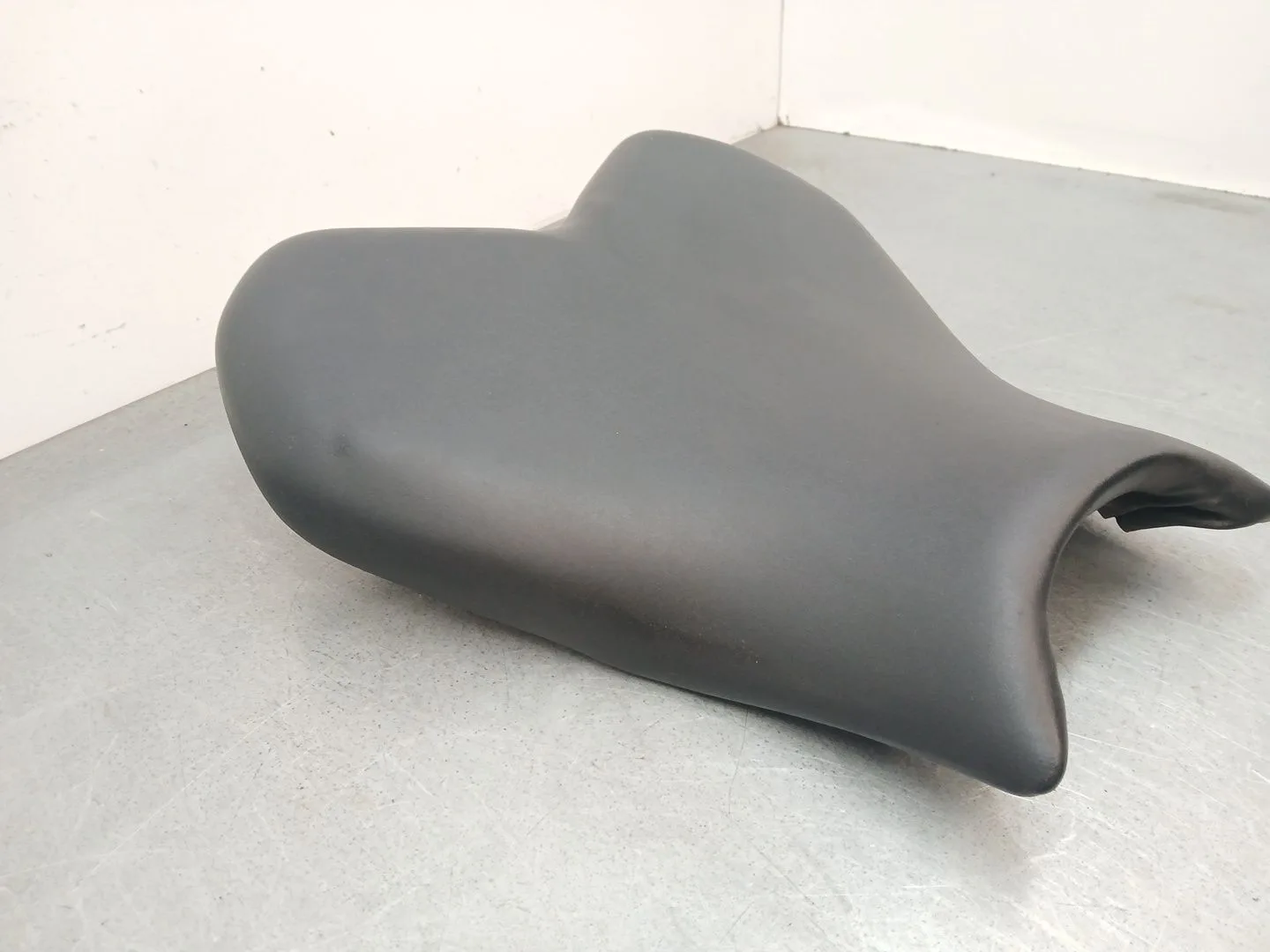 Asiento Delantero Izquierdo para Yamaha R7