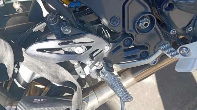 Pedal Freno para Yamaha R7