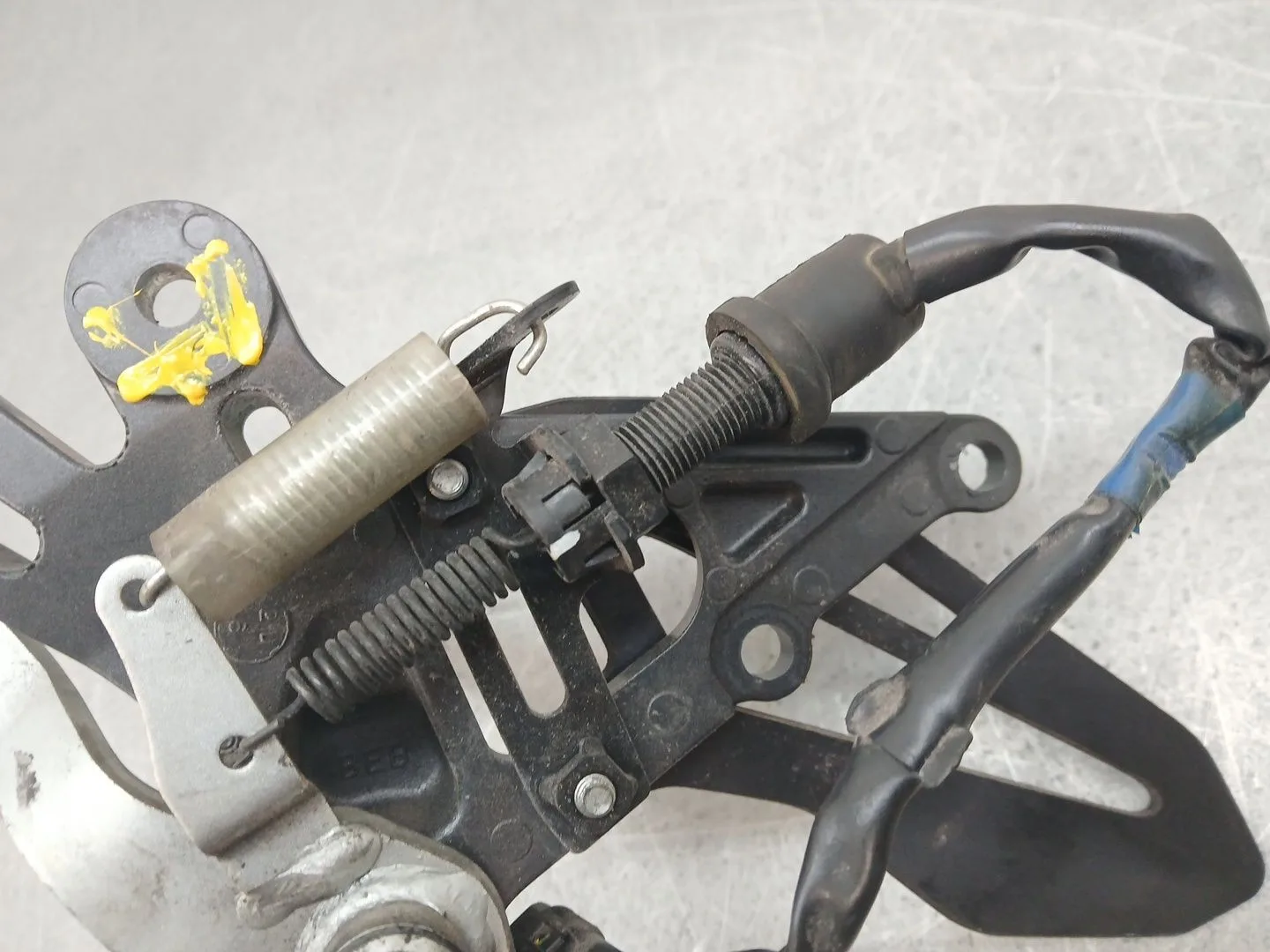 Pedal Freno para Yamaha R7