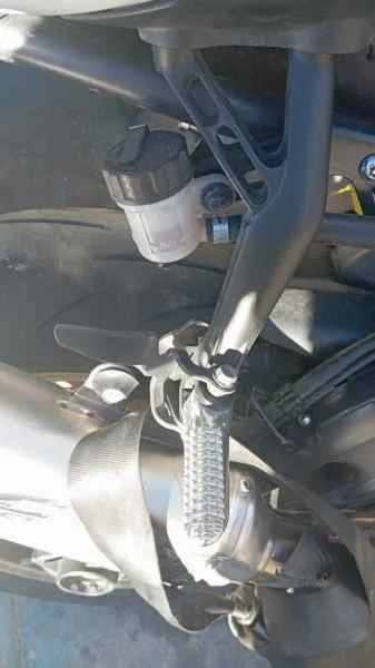 Bomba Freno para Yamaha R7