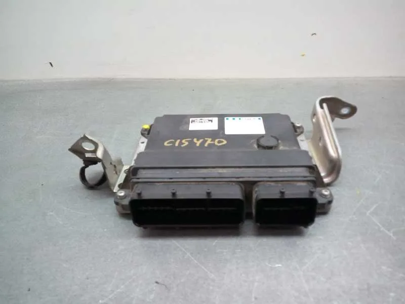 Centralita Motor Uce para Toyota Prius+