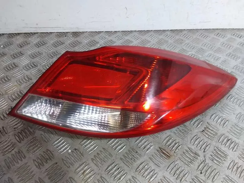 Piloto Trasero Derecho para Opel Insignia Berlina