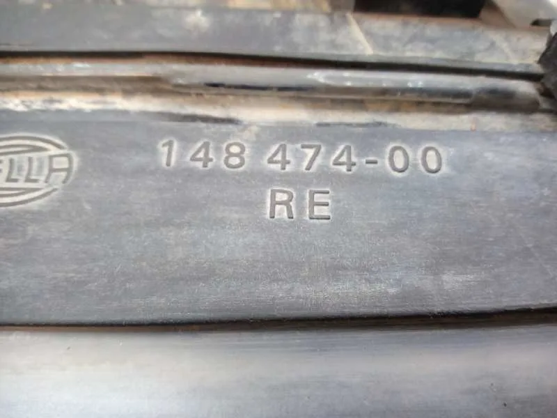 Faro Derecho para Audi A6 Avant (4B5)