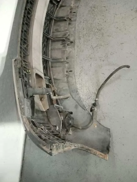 Paragolpes Delantero para Audi A6 Avant (4B5)