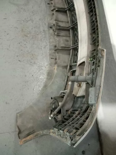 Paragolpes Delantero para Audi A6 Avant (4B5)
