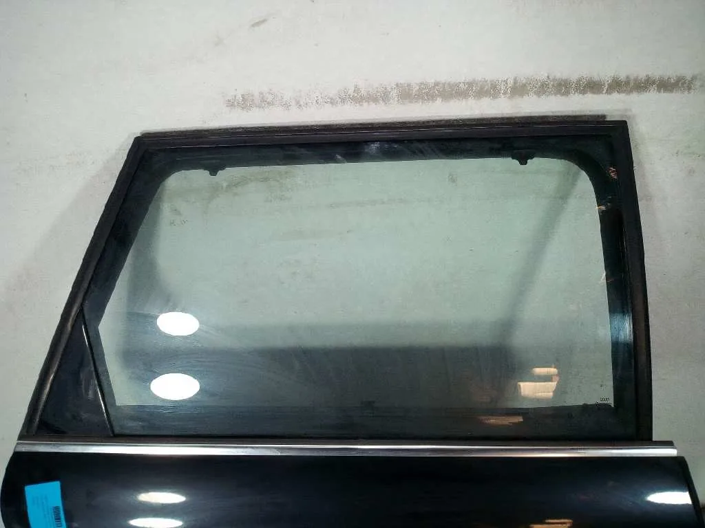 Puerta Trasera Derecha para Audi A6 Avant (4B5)