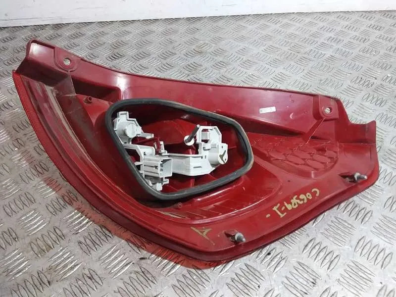 Piloto Trasero Izquierdo para Ford Fiesta (Cb1)