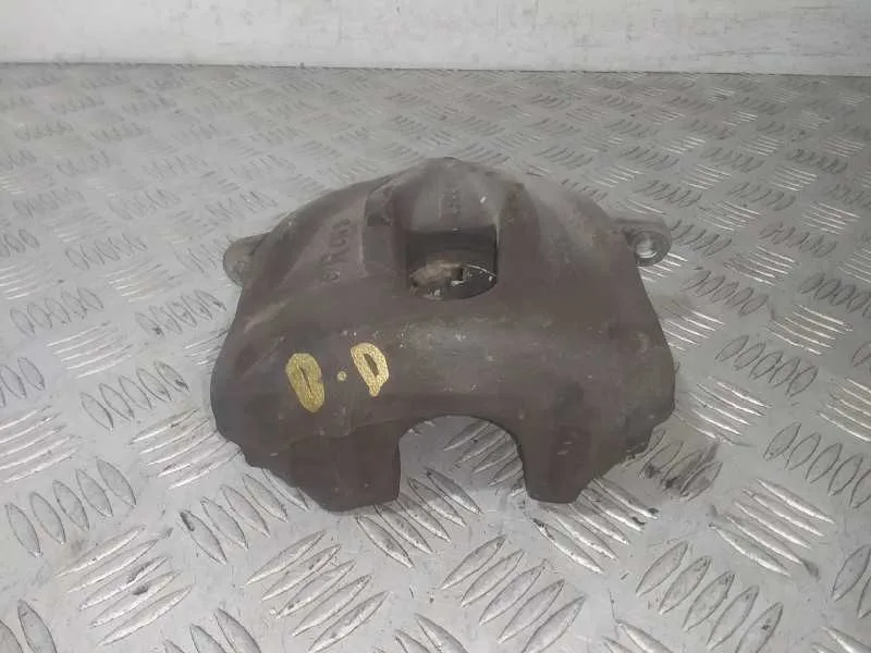 Pinza Freno Delantera Derecha para Toyota Avensis Berlina (T25)