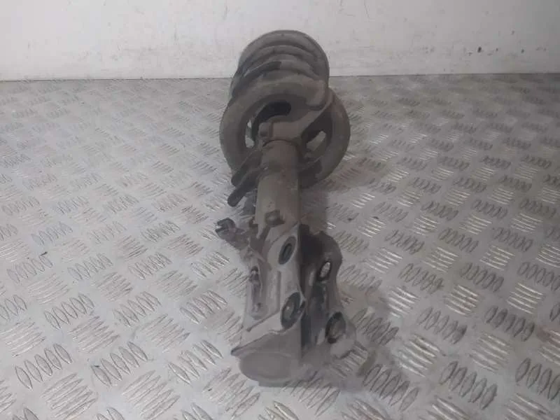 Amortiguador Delantero Derecho para Mercedes-Benz Clase A (W168)