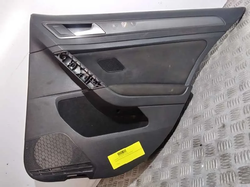 Guarnecido Puerta Trasera Derecha para Volkswagen Golf Vii Variant (Bv5)
